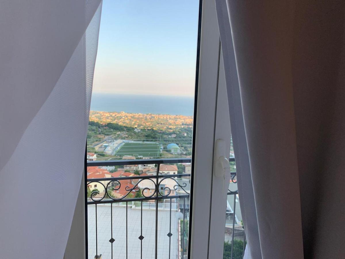 Il Nido Delle Rondini Apartment Formia Bagian luar foto