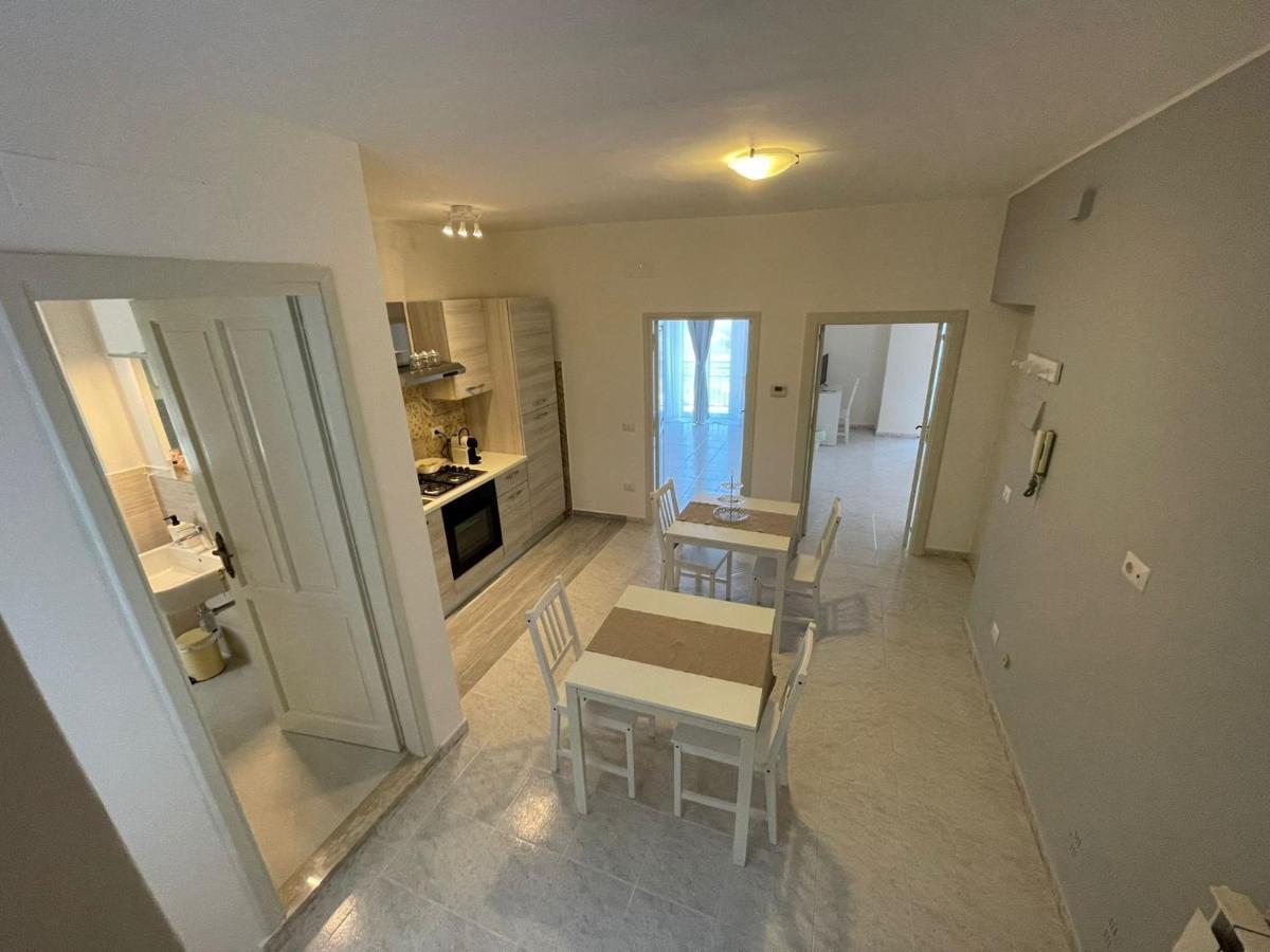 Il Nido Delle Rondini Apartment Formia Bagian luar foto