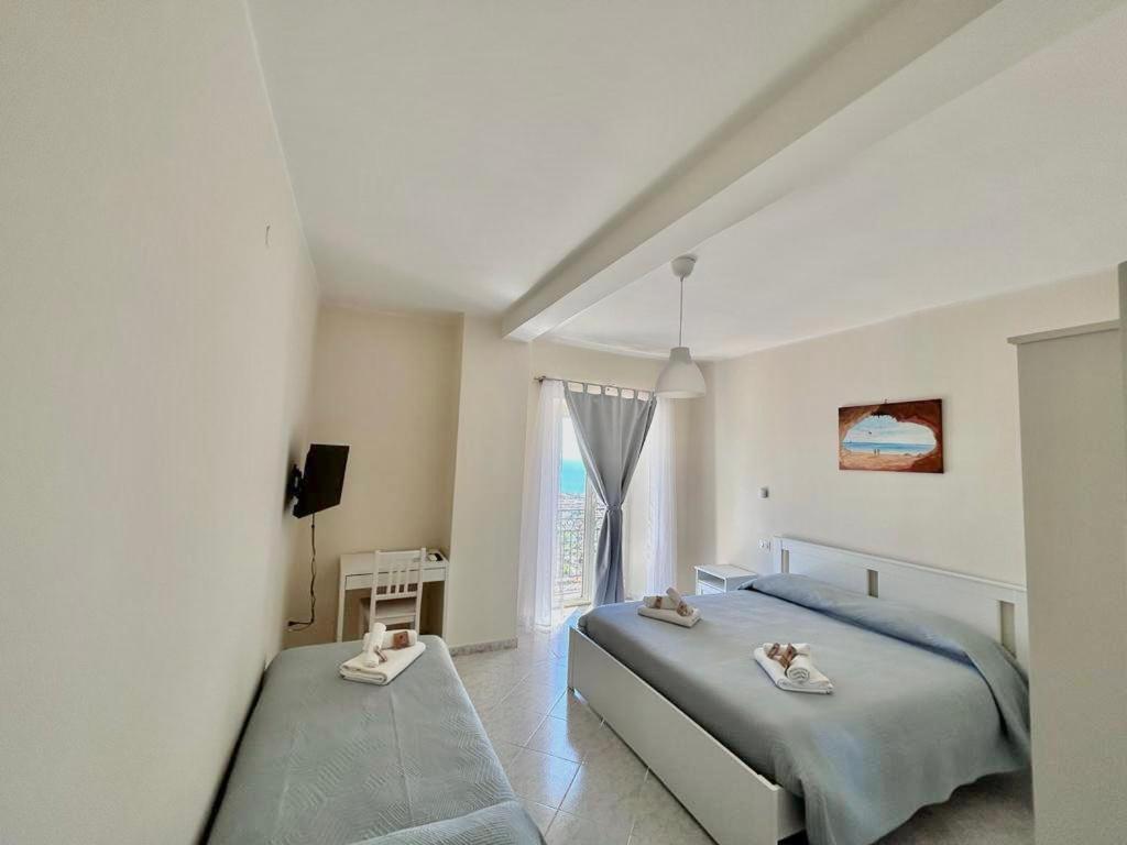 Il Nido Delle Rondini Apartment Formia Bagian luar foto